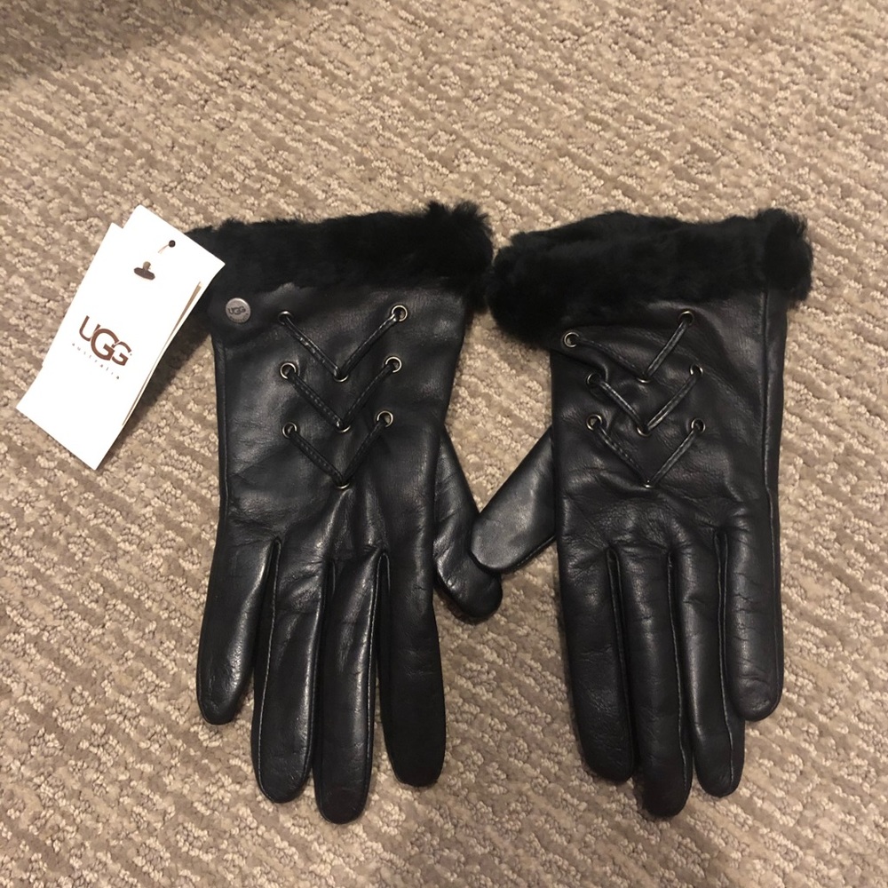 UGG Leather and cashmere lined gloves - L